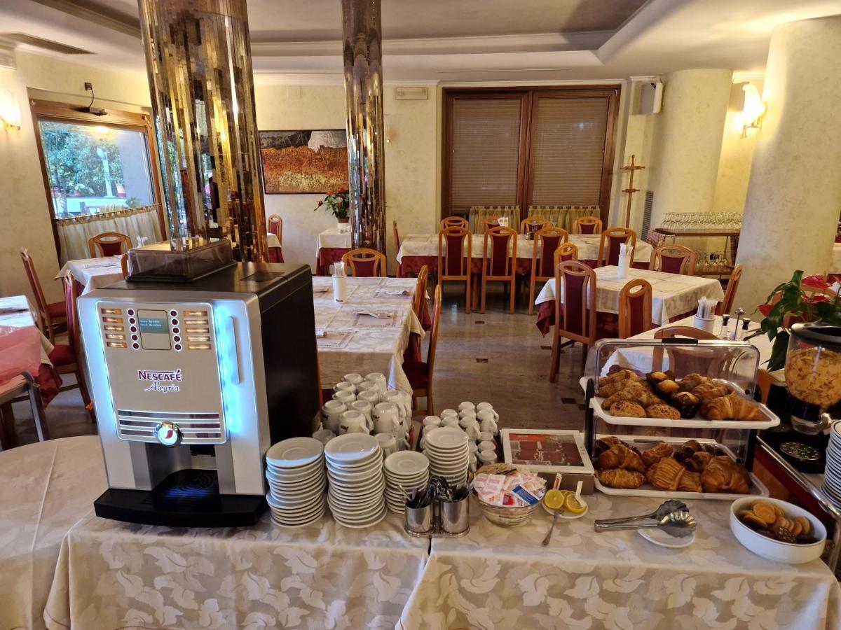 Hotel Ai Sette Nani Sistiana Zewnętrze zdjęcie