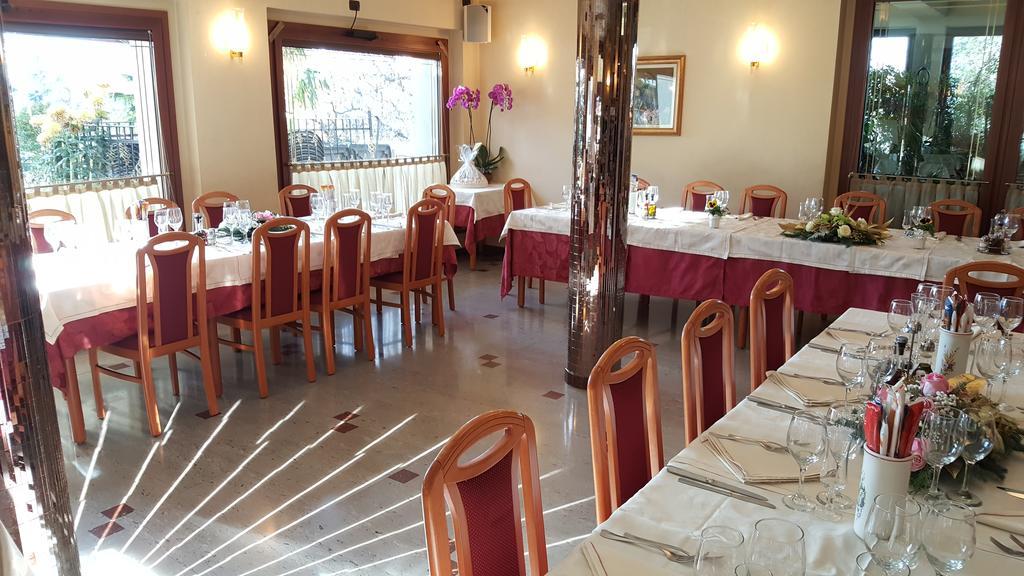 Hotel Ai Sette Nani Sistiana Zewnętrze zdjęcie